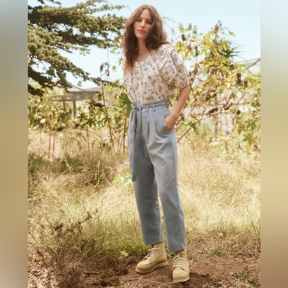 THE GREAT. The Carriage pintucked Floral Cotton-voile Puff Sleeve Blouse - Picture 8 of 11